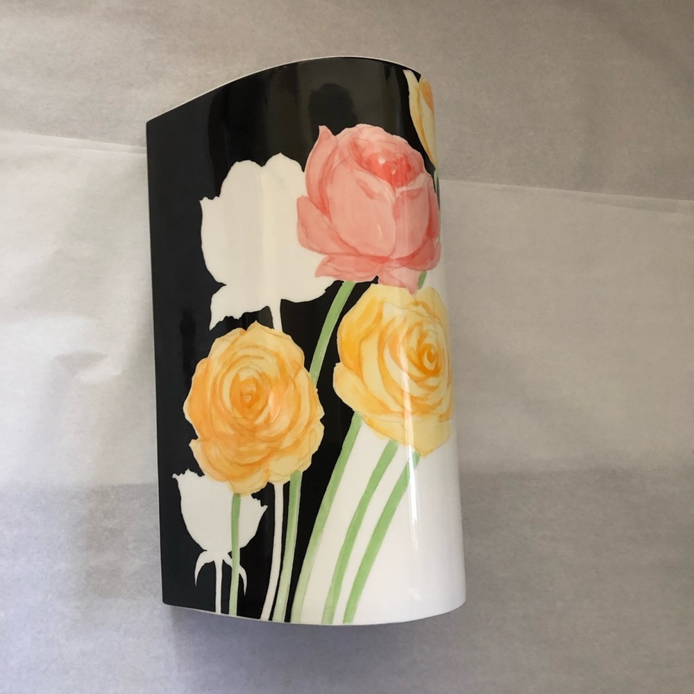 Vintage Art Deco vase made in Japan
